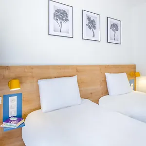 Kyriad Marseille Hotel